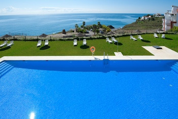 Fuerte Calaceite Apartments