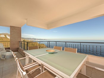 Fuerte Calaceite Apartments