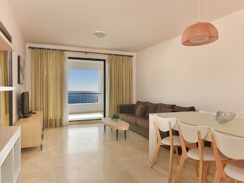 Fuerte Calaceite Apartments