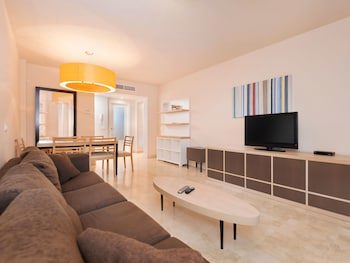 Fuerte Calaceite Apartments