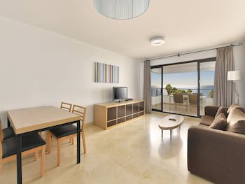 Fuerte Calaceite Apartments
