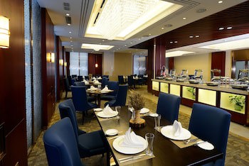 Kempinski Hotel Khan Palace