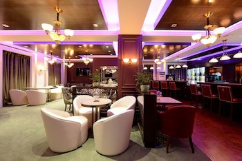 Kempinski Hotel Khan Palace
