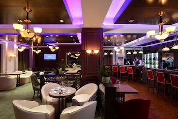 Kempinski Hotel Khan Palace