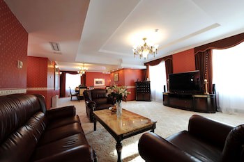 Kempinski Hotel Khan Palace