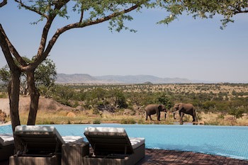 Four Seasons Safari Lodge Serengeti