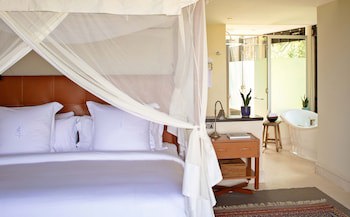 Four Seasons Safari Lodge Serengeti