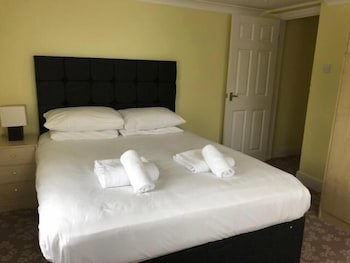 Penny Farthing Hotel