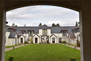 Moness Resort