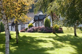 Moness Resort