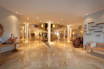 Hotel Bannister By Mint