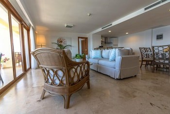 Hotel Bannister By Mint