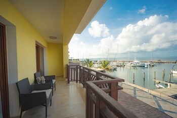 Hotel Bannister By Mint