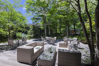 Kyukaruizawa Kikyo, Curio Collection By Hilton