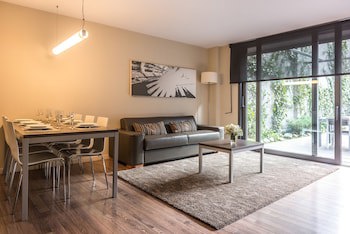 Casp74 Apartments