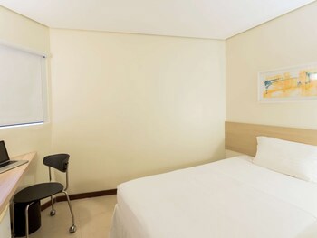 Ibis Styles Belem Nazare