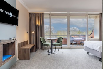 Fletcher Familiehotel De Hunzebergen