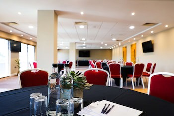 Doubletree By Hilton Milton Keynes