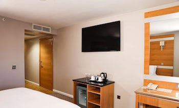 Doubletree By Hilton Milton Keynes