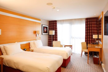 Doubletree By Hilton Milton Keynes