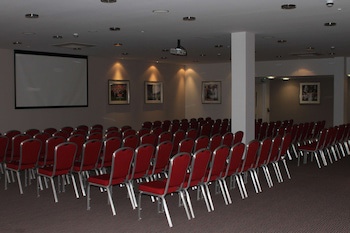 Doubletree By Hilton Milton Keynes