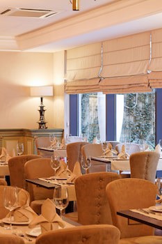 Capital Plaza Hotel