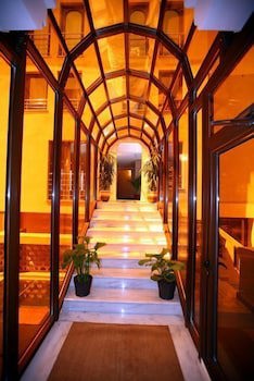 Vigo Hotel