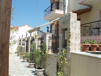 Hellen Studios