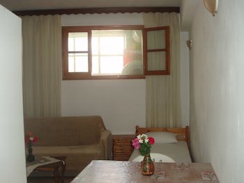 Hellen Studios