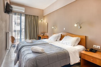 Diros Hotel