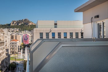 Diros Hotel