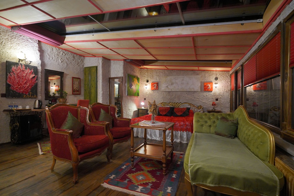 Karlik Evi galeri fotoğrafı
