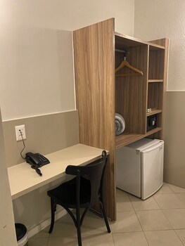 Malibu Plaza Hotel