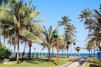 Malibu Plaza Hotel