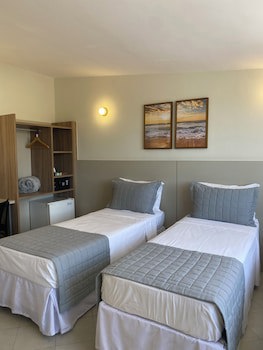 Malibu Plaza Hotel