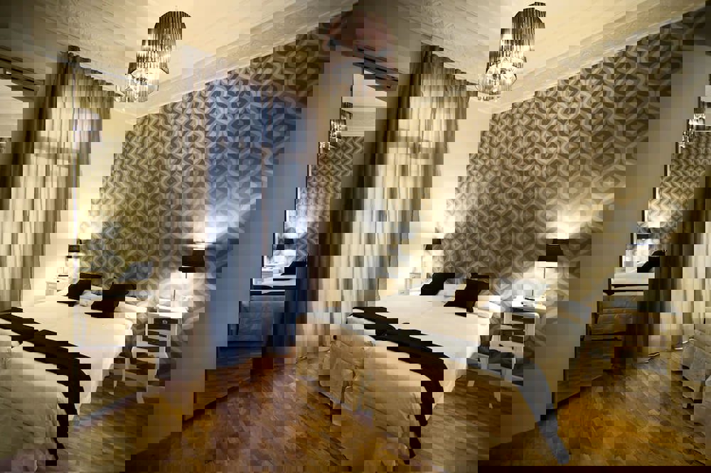 Super Balmes Guest House