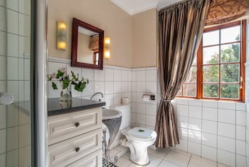 5Th Avenue Gooseberry Guest House