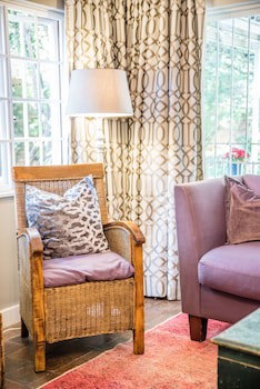 5Th Avenue Gooseberry Guest House