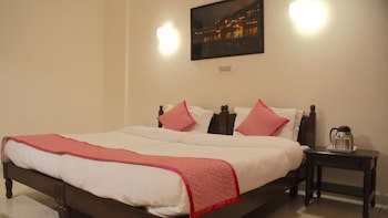Alpana Hotel