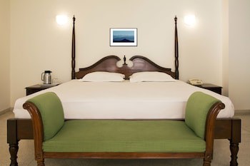 Alpana Hotel
