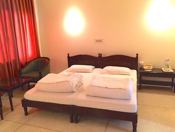 Alpana Hotel