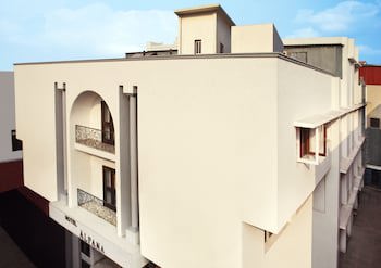 Alpana Hotel