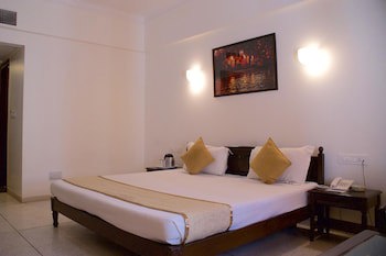 Alpana Hotel