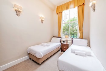 Castletown House Apartments