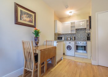 Castletown House Apartments