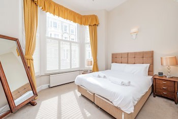 Castletown House Apartments