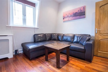 Castletown House Apartments