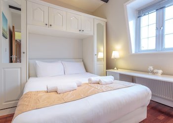 Castletown House Apartments