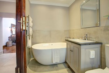 Botlierskop Private Game Reserve