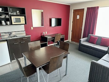 Arena Lodge
